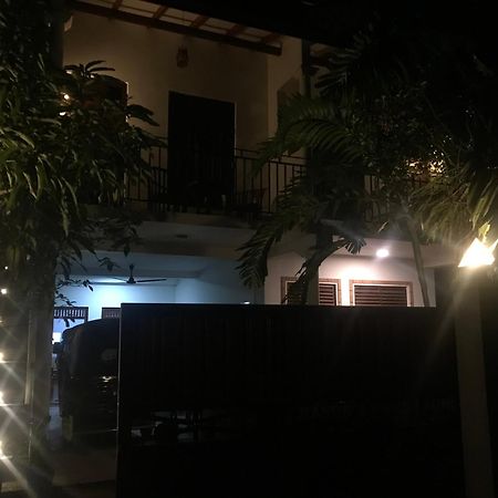 Flip Flop Inn Mirissa Zewnętrze zdjęcie