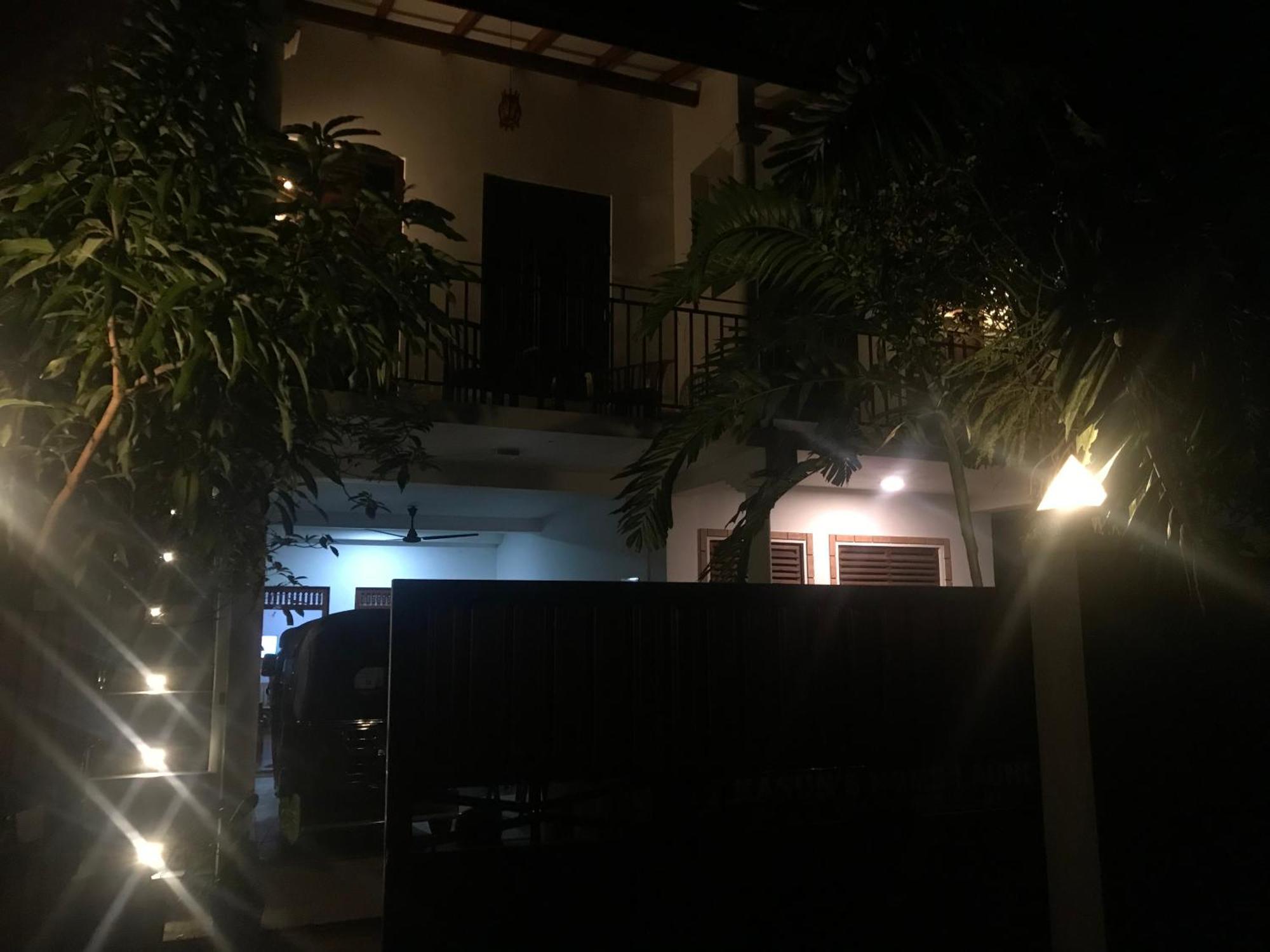 Flip Flop Inn Mirissa Zewnętrze zdjęcie