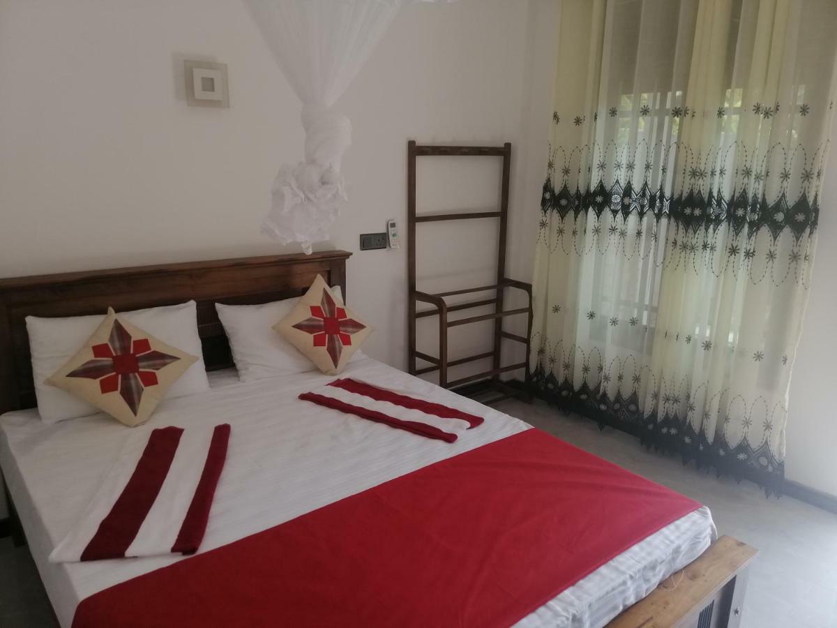 Flip Flop Inn Mirissa Zewnętrze zdjęcie