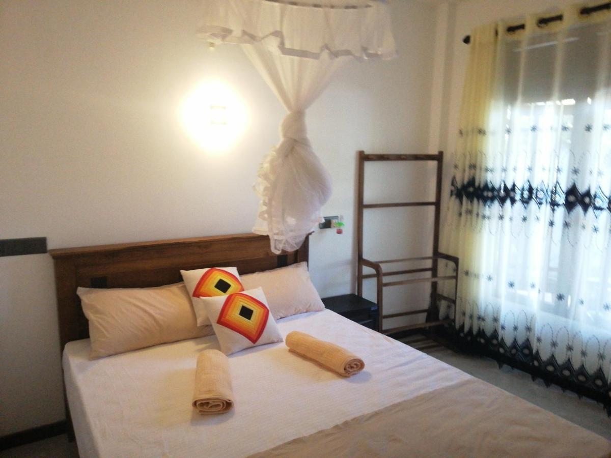 Flip Flop Inn Mirissa Zewnętrze zdjęcie